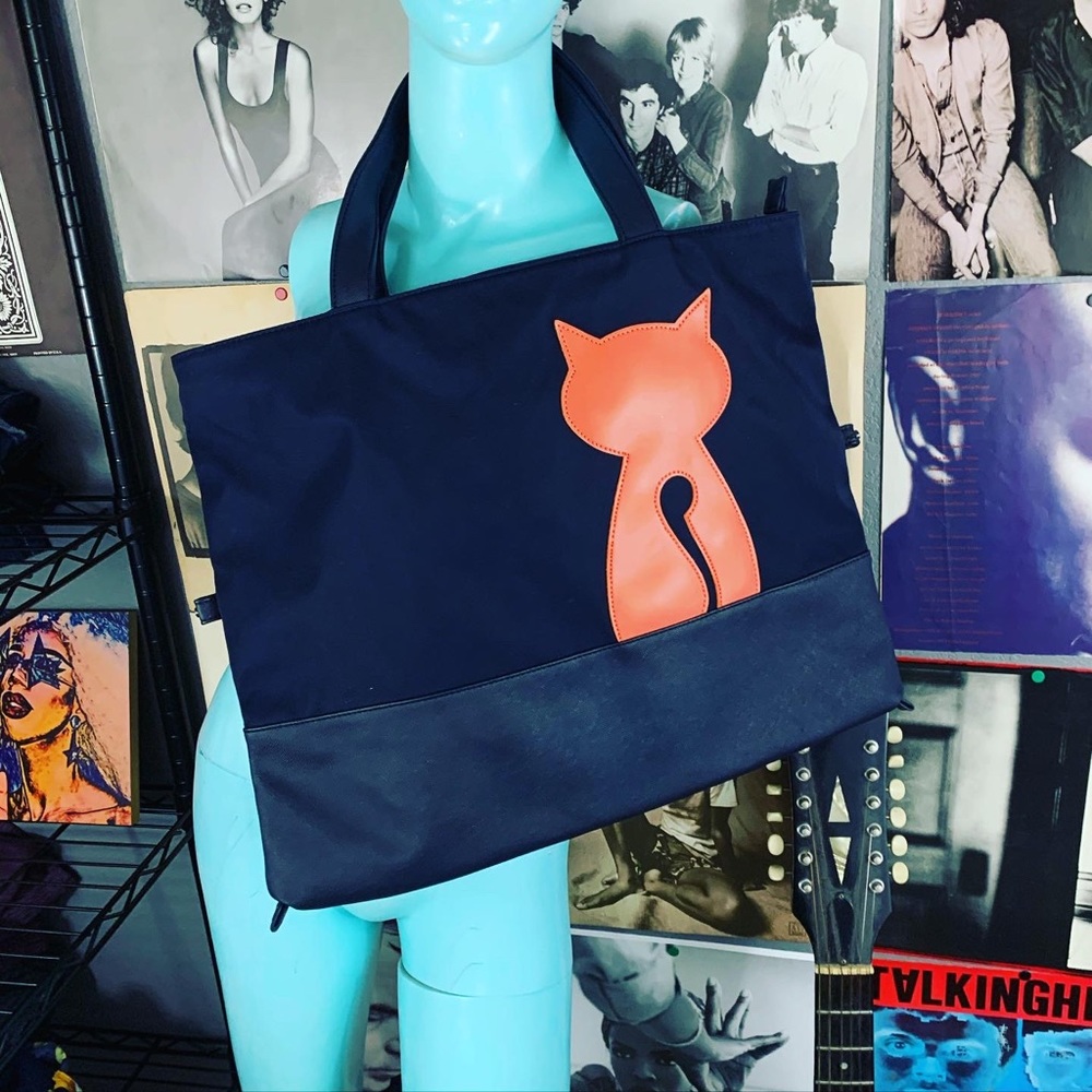 Awesome HUGE Cat Lady Brand Navy and Red Kitty